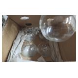 LILLIAN VERNON VASE AND CARD HOLDERS