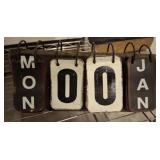 RETRO LOOK METAL CALENDAR