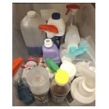 PLASTIC TOTE OF CLEANING SUPPLIES
