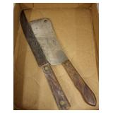 2 VINTAGE WOODEN HANDLE KNIVES