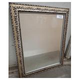 DECORATIVE MIRROR 24X20