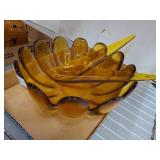 AMBER SALAD BOWL W/ PLASTIC UTENSILS