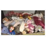 GROUP OF PLUSH TOYS, TY BEANIE BABIES