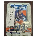 NHL MARK MESSIER COLLECTOR CARDS