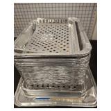 GROUP OF ALUMINUM PANS