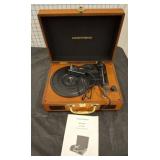 MUSITREND PORTABLE RECORD PLAYER