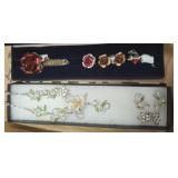 2 NECKLACE AND EARRING SETS