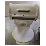 VINTAGE PORCELAIN ENAMEL SHOP SCALES