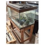 LARGE FISH TANK AQUARIUM ON STAND