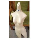 HANGING DRESS FORM