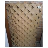 PLASTIC RESIN LATTICE WORK 30X47 LARGEST