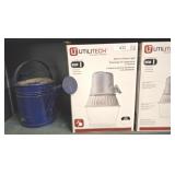UTILITECH OUTDOOR LIGHTS,