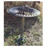 METAL BIRD BATH 28 INCH