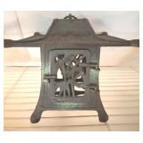 CAST PAGODA LANTERN 8IN