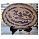 ORIENTAL BLUE AND WHITE PLATTER ON STAND