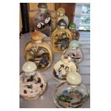 REVERSE PAINTED SNUFF BOTTLES