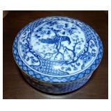 ORIENTAL STYLE  COVERED DRESSER JAR