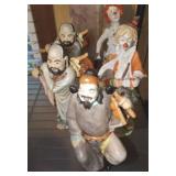 ORIENTAL FIGURINES AND CLOWN FIGURINES