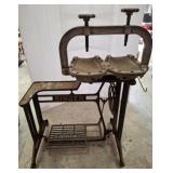 SINGER CAST SEWING STAND WITH VINTAGE SHOE PRESS