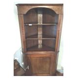 ANTIQUE 2 PC SINGLE DOOR CORNER CABINET