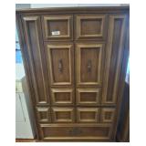 4 DRAWER 2 DOOR GENTLEMANS CHEST