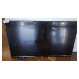 TCL FLATSCREEN TV WITH REMOTE 42IN