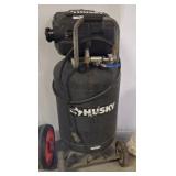 HUSKY 20 GALLON AIR COMPRESSOR 150PSI