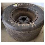 HOOSIER TIRE/RIM 10.0/27.0-15