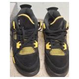 5.5Y AIR JORDAN SNEAKERS