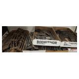 LARGE GROUP ELECTRIC TRAIN METAL TRACK