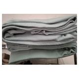 FLEECE THROW BLANKETS