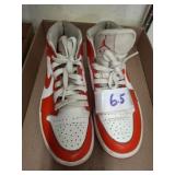 AIR JORDANS SIZE 6.5