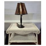 DECORATIVE LAMP AND WICKER TABLE