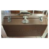 VINTAGE JC HIGGINS TACKLE BOX AND CONTENTS