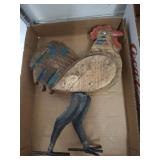 WOODEN AND METAL DCOR