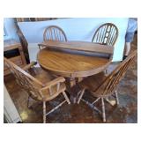 OAK DOUBLE PEDISTAL WITH BOW BACK CHAIRS