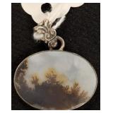 AGATE AND SILVER PENDANT