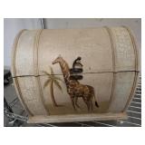 DISTRESSED PAINTED CHEST 18IN