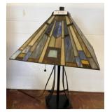 TIFFANY STYLE LAMP