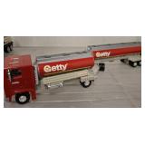 GETTY FUEL TANKER