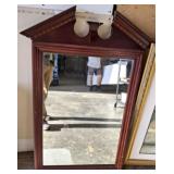 DRESSER MIRROR-MISSING FINIAL