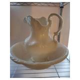 PITCHER AND WASH BOWL SET