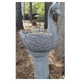 CONCRETE SWAN ON COLUMN 15X22X42
