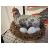 HEN ON NEST DECOR