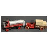2 PC BUDWEISER, TEXACO DIE CAST BANKS