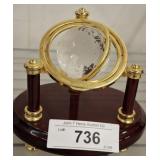 DESKTOP CRYSTAL GLOBE 5IN