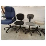 GROUP OF OFFICE CHAIRS/STOOL