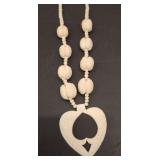 CARVED BONE NECKLACE EVA GRAHAM