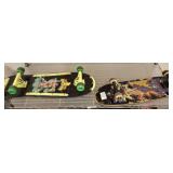 2 PC BATMAN AND POWER RANGERS SKATE BOARD