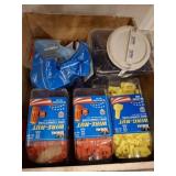 GROUP OF WIRE NUTS, MISC